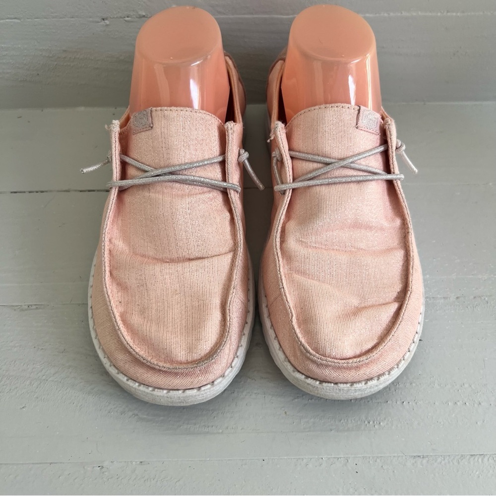 Hey Dude Shoes Womens Size 7 Rose Crystal Wendy Glitter Moc Toe Comfy Sneakers - Picture 2 of 8